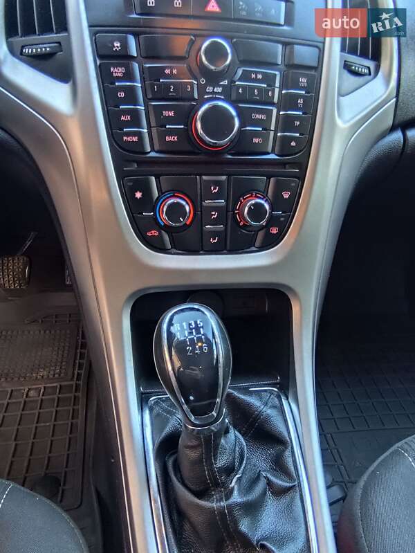 Универсал Opel Astra 2011 в Бердичеве фото 12 Универсал Opel Astra 2011 в Бердичеве