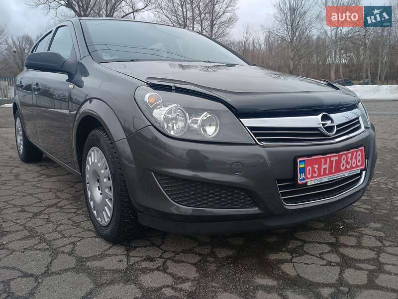 Хэтчбек Opel Astra 2009 в Харькове