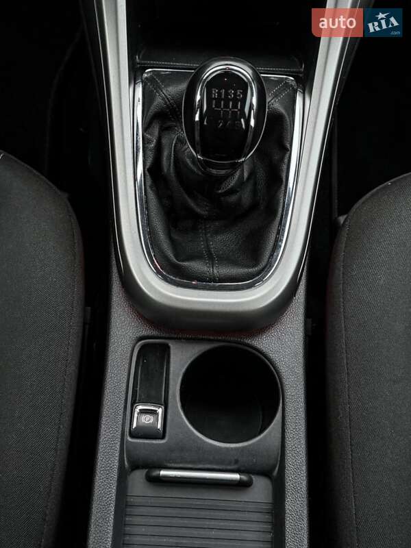 Универсал Opel Astra 2012 в Черкассах