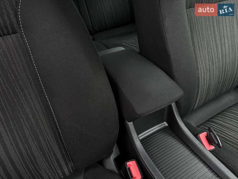 Универсал Opel Astra 2012 в Черкассах