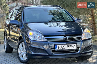 Универсал Opel Astra 2009 в Дрогобыче