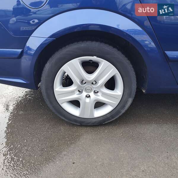 Седан Opel Astra 2009 в Белой Церкви фото 19 Седан Opel Astra 2009 в Белой Церкви
