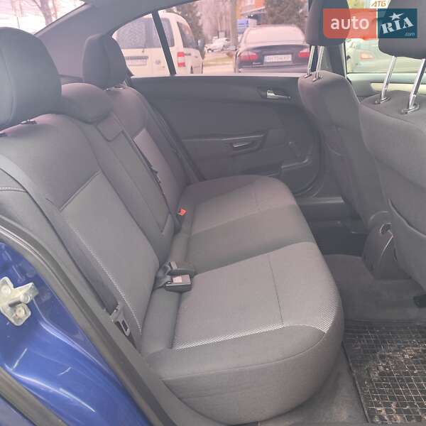 Седан Opel Astra 2009 в Белой Церкви фото 26 Седан Opel Astra 2009 в Белой Церкви