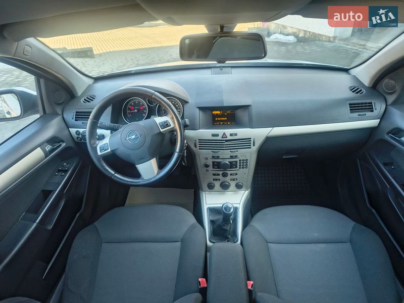 Универсал Opel Astra 2007 в Львове