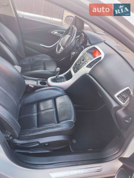 Хэтчбек Opel Astra 2009 в Виннице