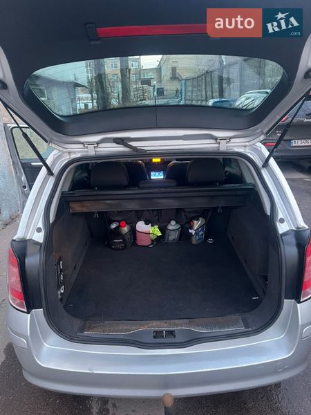 Универсал Opel Astra 2009 в Киеве