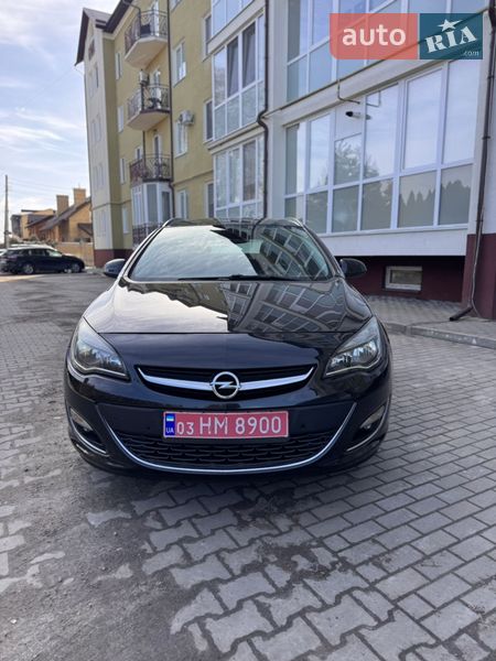 Универсал Opel Astra 2013 в Луцке