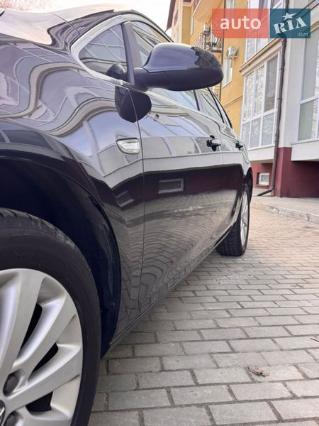 Универсал Opel Astra 2013 в Луцке