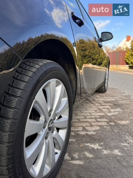 Универсал Opel Astra 2013 в Луцке