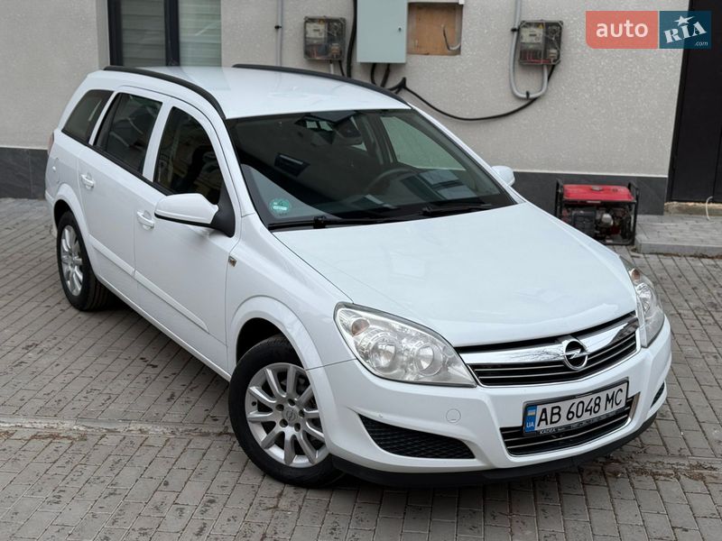 Универсал Opel Astra 2007 в Могилев-Подольске