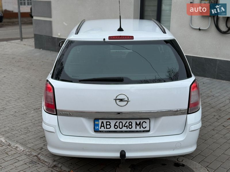 Универсал Opel Astra 2007 в Могилев-Подольске