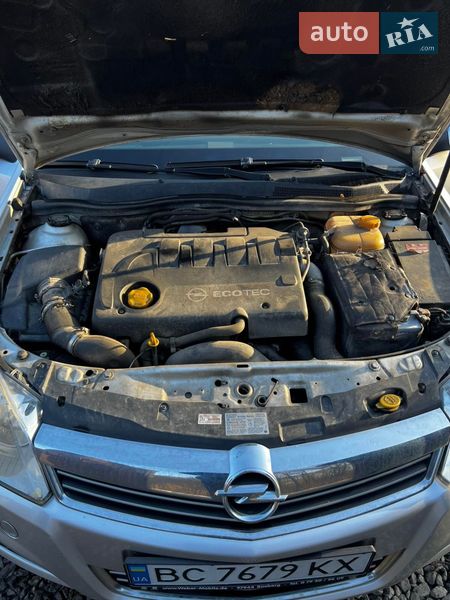 Универсал Opel Astra 2008 в Дублянах