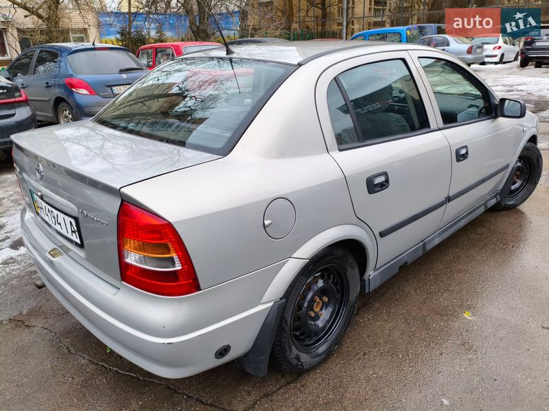 Седан Opel Astra 2009 в Киеве