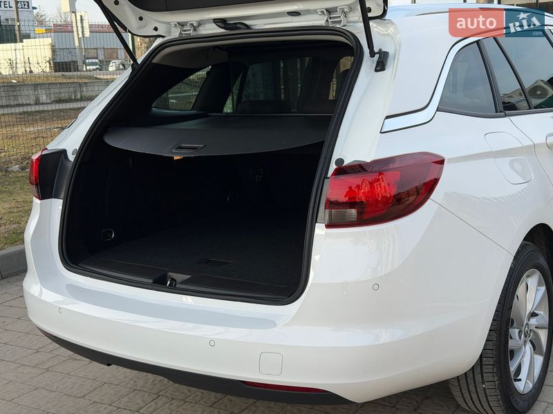 Універсал Opel Astra 2020 в Стрию