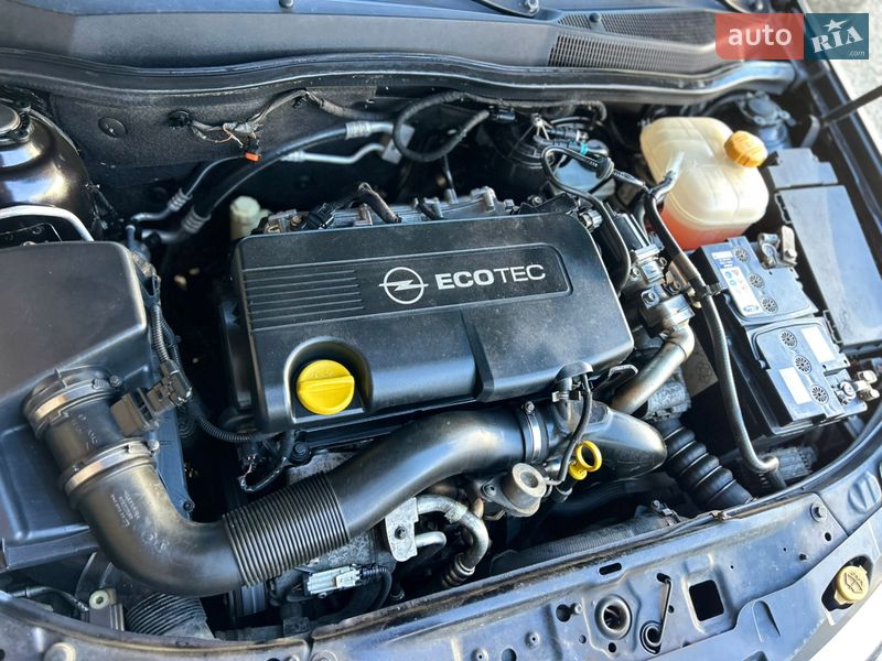 Универсал Opel Astra 2009 в Хусте