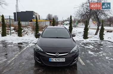 Универсал Opel Astra 2013 в Лозовой