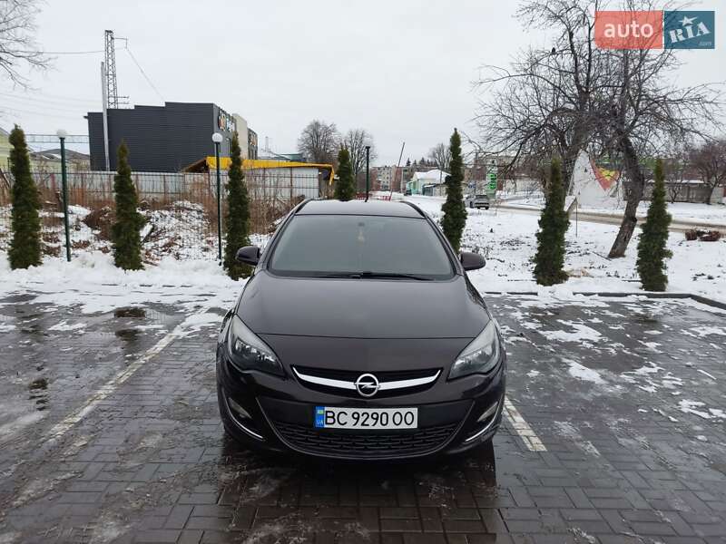 Opel Astra 2013