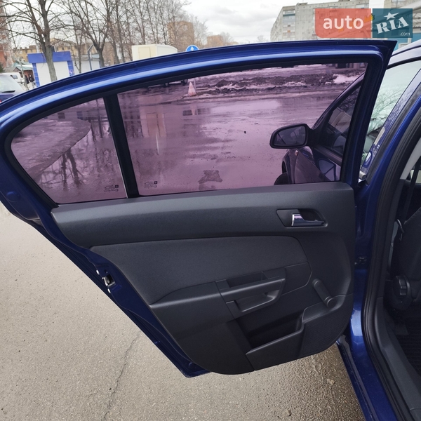 Седан Opel Astra 2009 в Белой Церкви