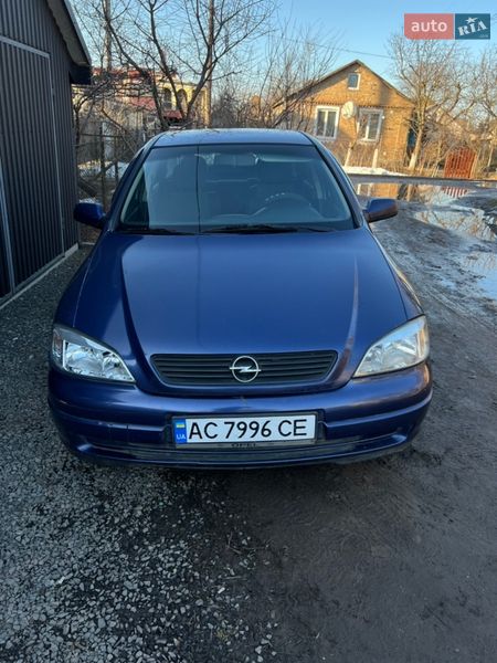 Хэтчбек Opel Astra 2004 в Луцке