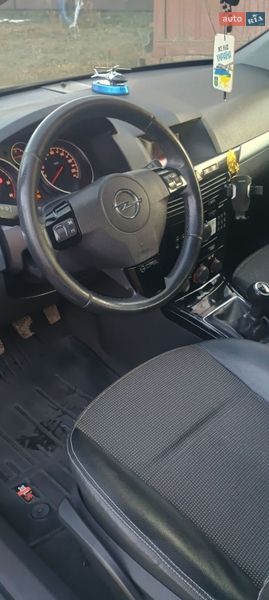 Універсал Opel Astra 2008 в Коломиї
