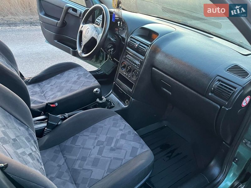 Универсал Opel Astra 1999 в Дрогобыче