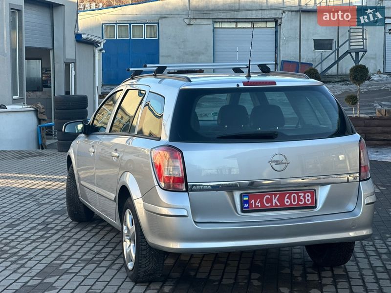 Универсал Opel Astra 2008 в Виннице