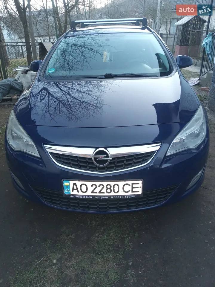 2011 Opel Astra - мініатюра 10