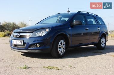 Универсал Opel Astra 2011 в Одессе