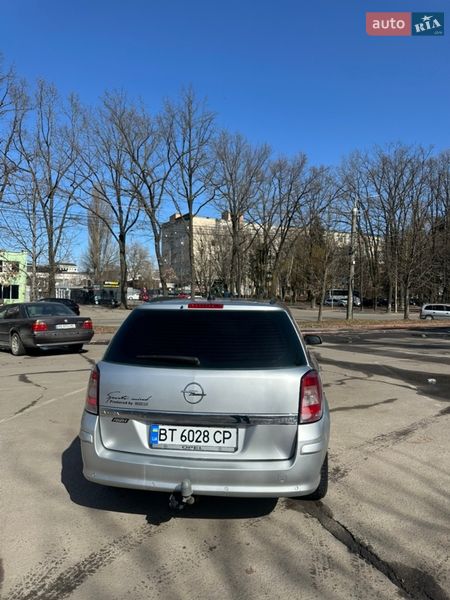 Універсал Opel Astra 2008 в Вінниці
