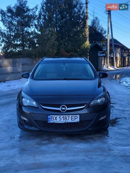 Универсал Opel Astra 2013 в Славуте