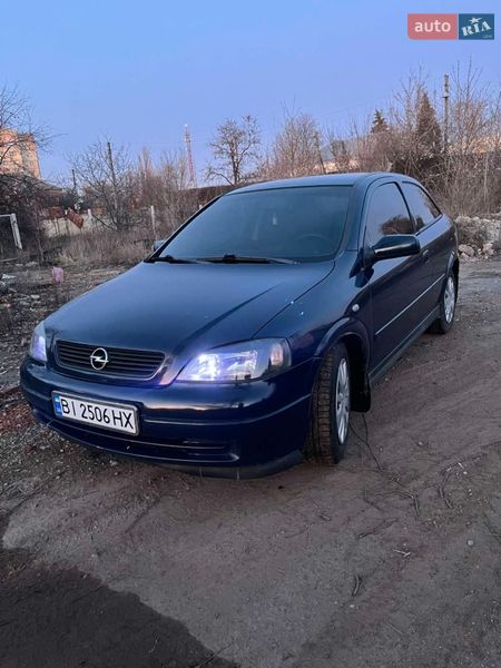 Хэтчбек Opel Astra 2001 в Полтаве
