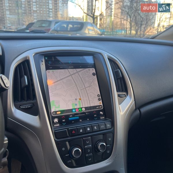 Хэтчбек Opel Astra 2010 в Киеве