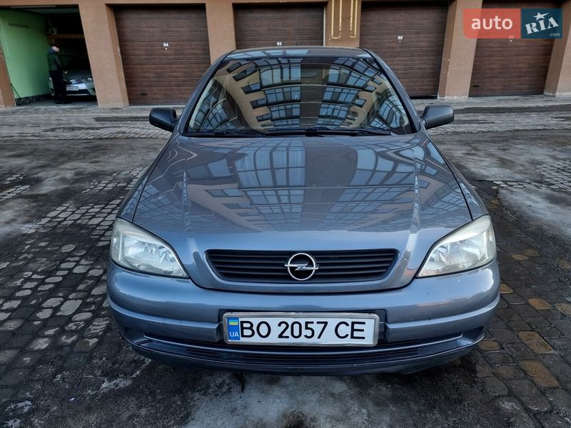 Седан Opel Astra 2008 в Виннице