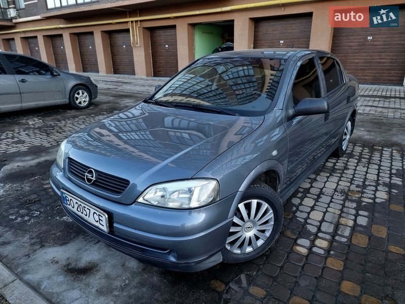 Седан Opel Astra 2008 в Виннице