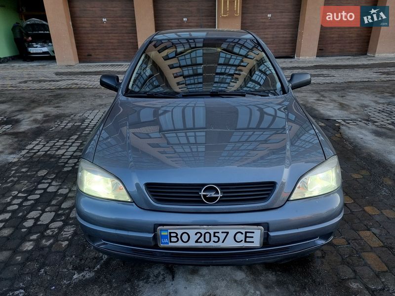 Седан Opel Astra 2008 в Виннице