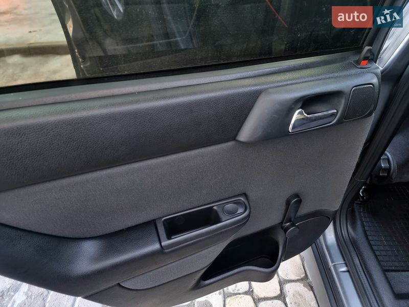 Седан Opel Astra 2008 в Виннице