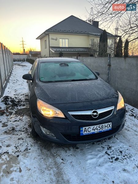 Хэтчбек Opel Astra 2010 в Ковеле фото 3 Хэтчбек Opel Astra 2010 в Ковеле