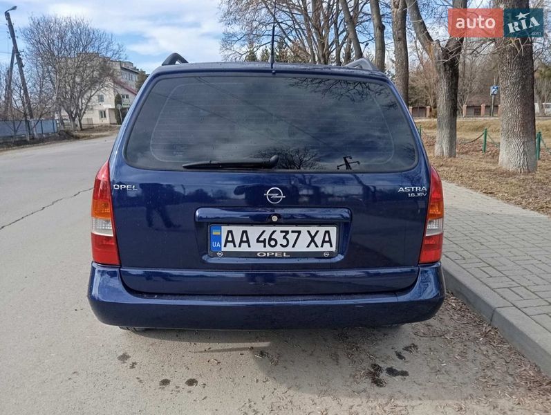 Универсал Opel Astra 1998 в Городенке