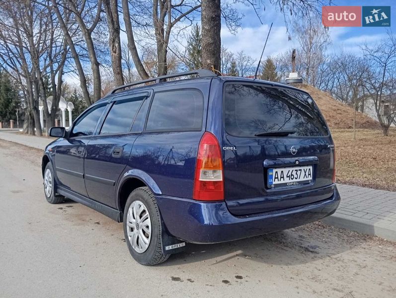 Универсал Opel Astra 1998 в Городенке