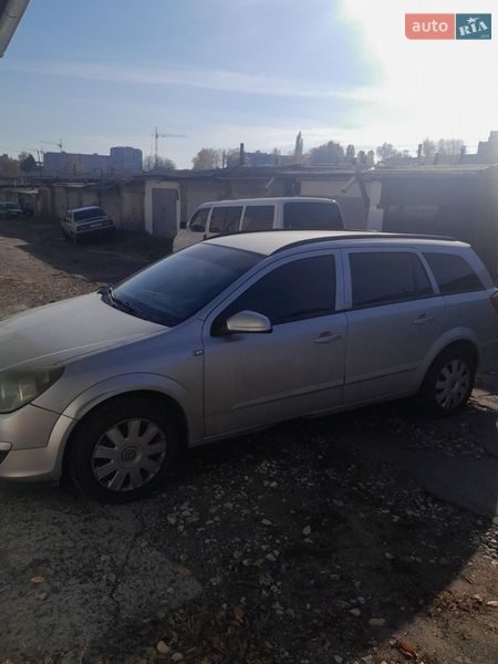 Универсал Opel Astra 2005 в Хмельницком