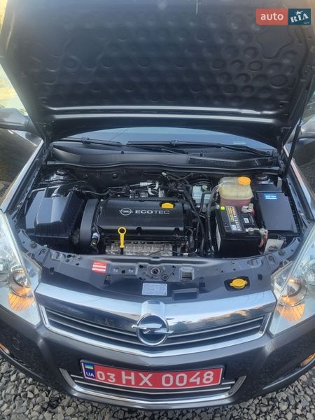 Хэтчбек Opel Astra 2009 в Луцке