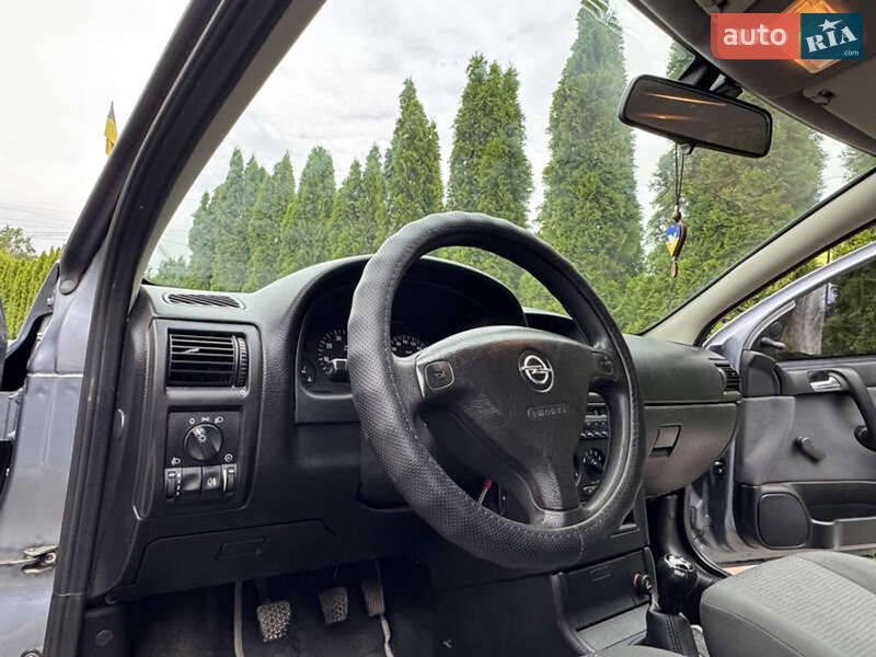 Седан Opel Astra 2007 в Дрогобыче