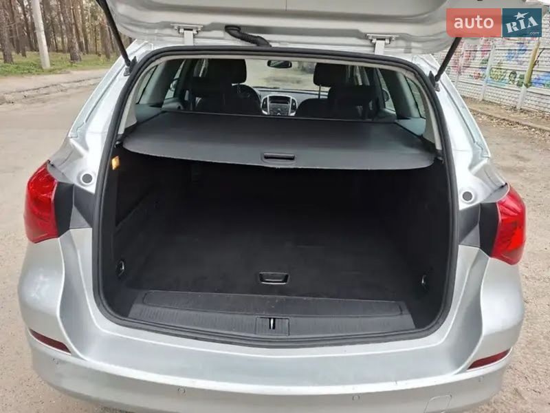 Універсал Opel Astra 2011 в Києві фото 27 Універсал Opel Astra 2011 в Києві