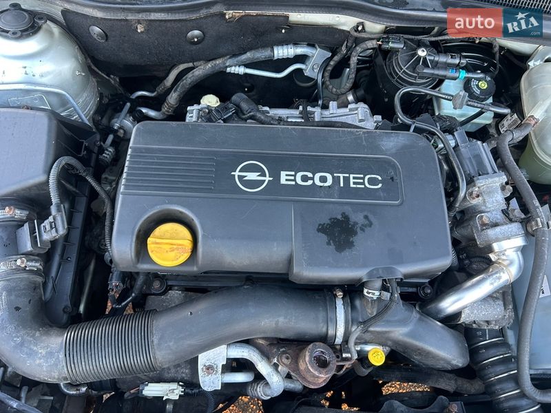 Универсал Opel Astra 2009 в Коростене