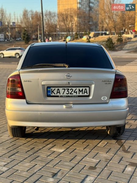 Хэтчбек Opel Astra 1998 в Днепре