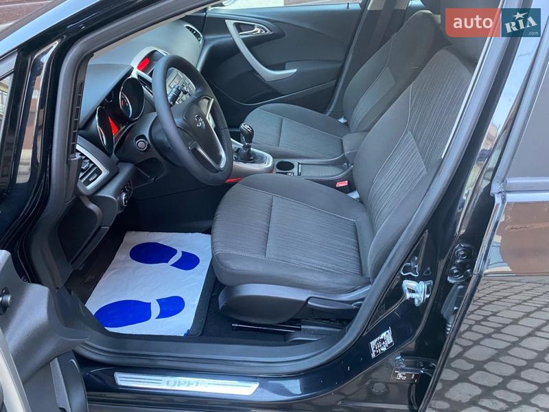 Хэтчбек Opel Astra 2010 в Коломые