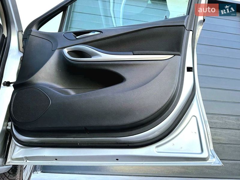 Універсал Opel Astra 2018 в Броварах фото 8 Універсал Opel Astra 2018 в Броварах