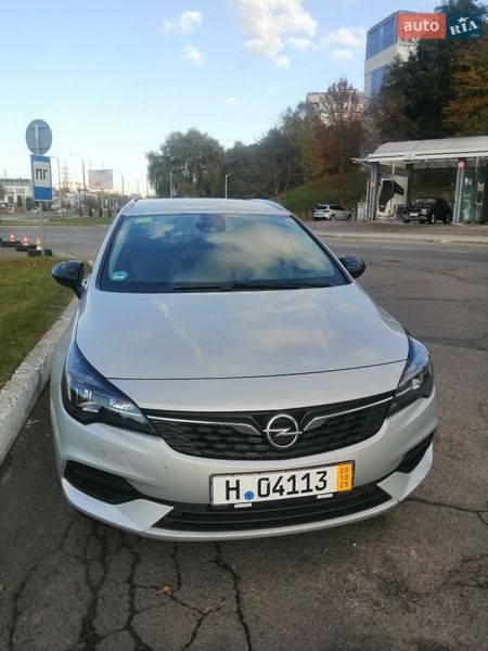 Opel Astra 2020