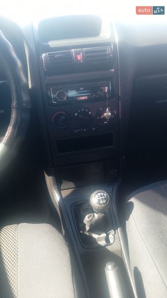 Седан Opel Astra 2008 в Казанке