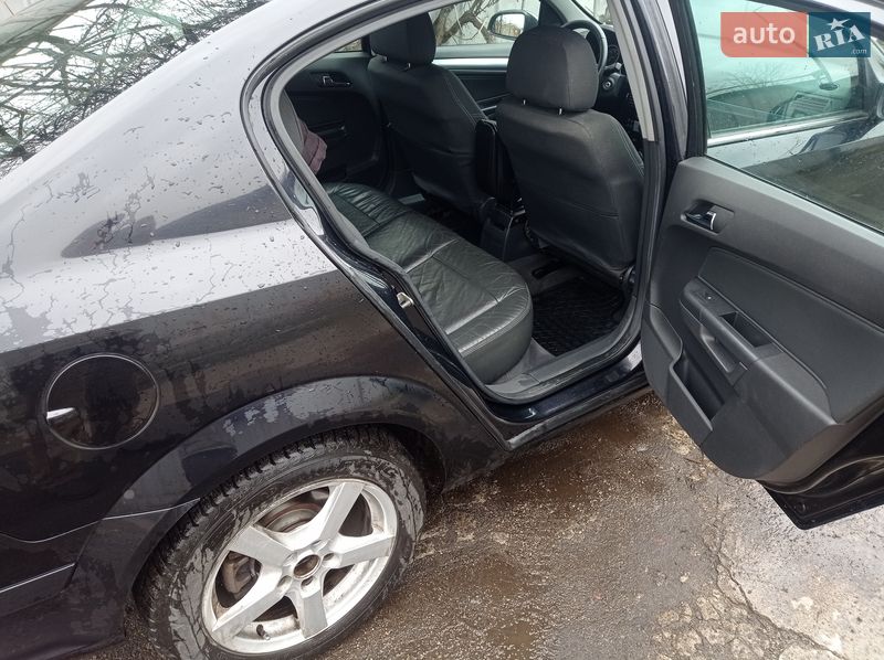 Седан Opel Astra 2007 в Черкасах фото 9 Седан Opel Astra 2007 в Черкасах